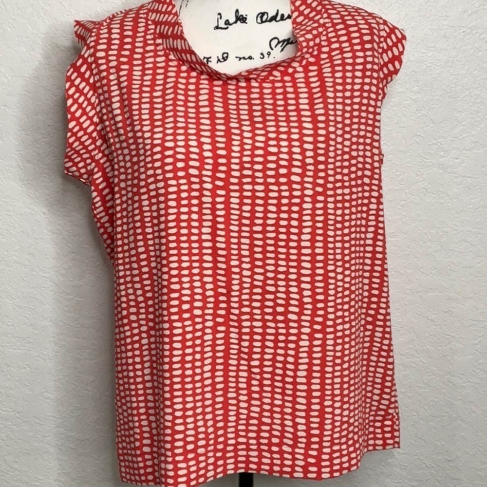 203- Cabi NWOT Orange & White Short Sleeve Top Size M 100% Polyester - Picture 2 of 6